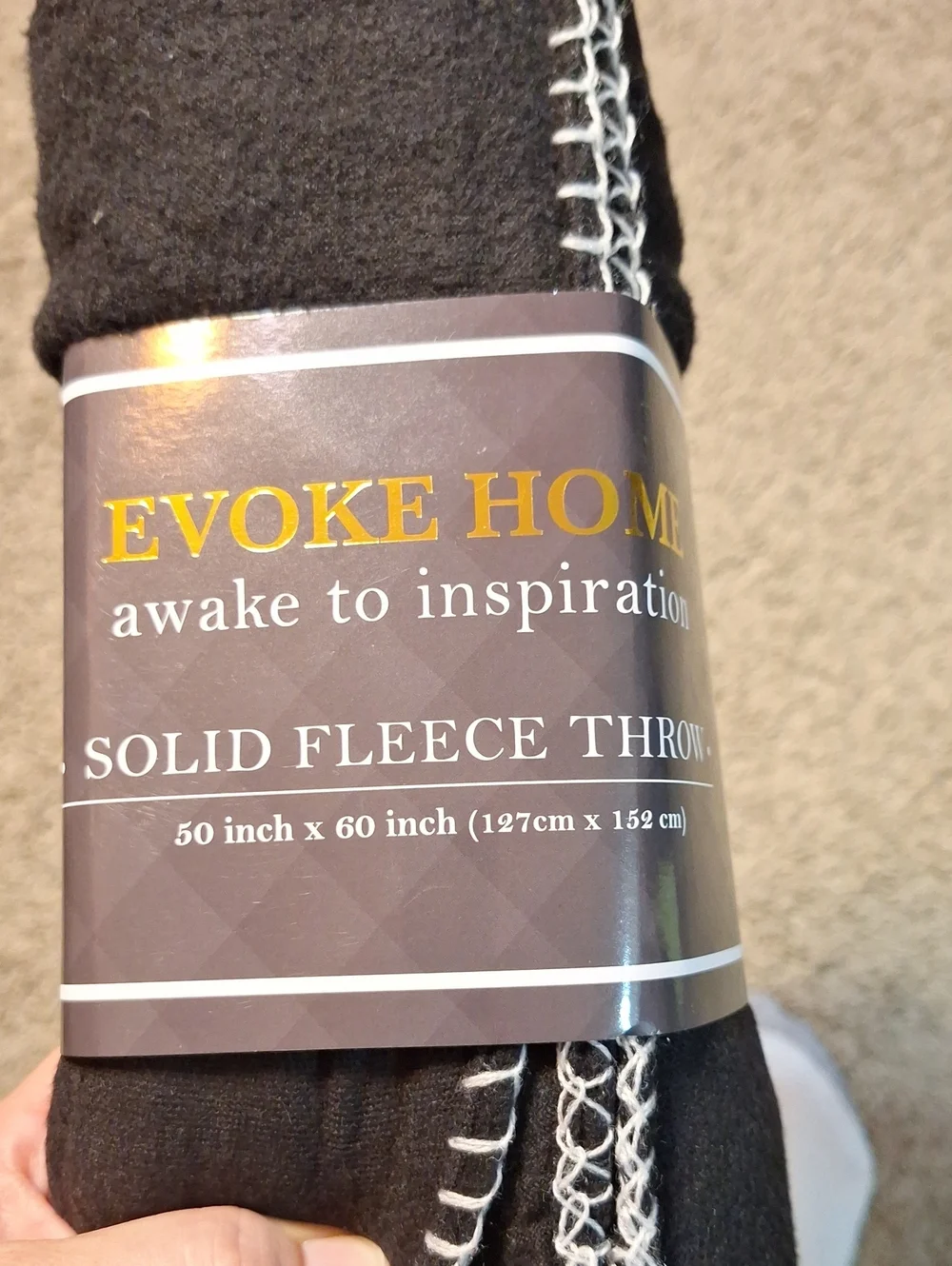 NWT Evoke Home Black Fleece Throw Blanket 50x60
